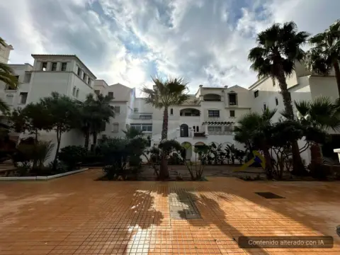 Dúplex en Avenida de Playa Serena