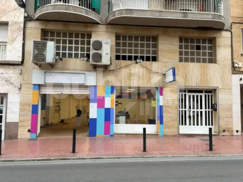 Local comercial en Carrer Elche, 49