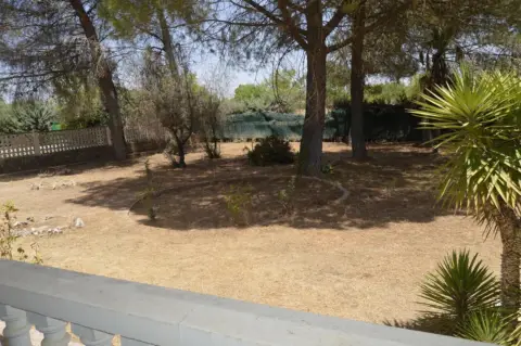 Chalet en Camino del Castaño