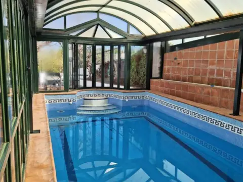 Chalet en Urb. Santa Marta