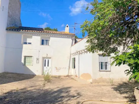 Casa en La Font de La Figuera