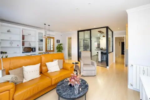 Ático en calle de Alhamar, 6