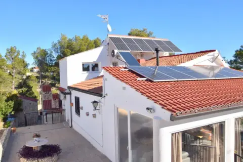 Chalet en Urbanizacion Cumbres de Valencia