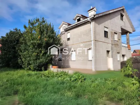 Casa unifamiliar en Matamá-Beade-Bembrive-Valadares-Zamáns