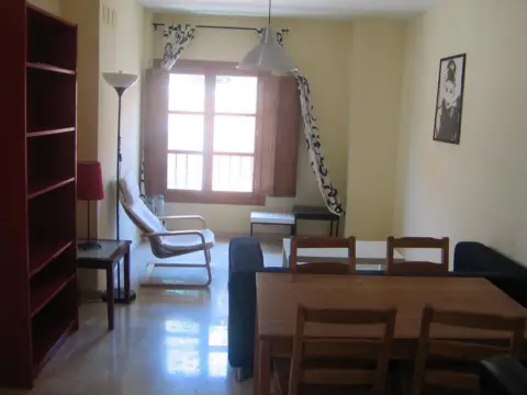 Piso – Granada Capital