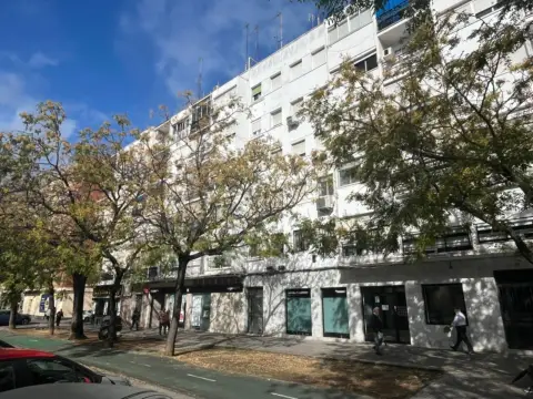 Piso en Avenida de Eduardo Dato