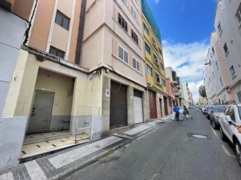 Local comercial en calle Don Pío Coronado, 5