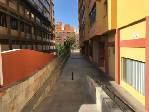 Local comercial en Avenida de las Escaleritas, 56