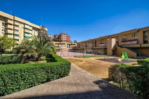 Piso en calle de La Alhambra