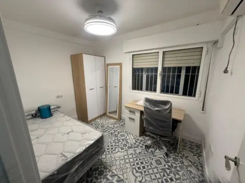 Habitación en Su Eminencia - La Oliva