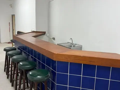 Local comercial en calle de Torres Quevedo