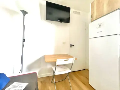 Estudio en calle Anzofe