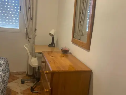 Habitación en calle Galicia