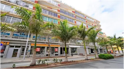 Local comercial en calle Luis Doreste Silva