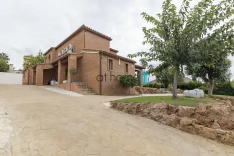 Chalet en Ronda El Puig de Sta. Maria