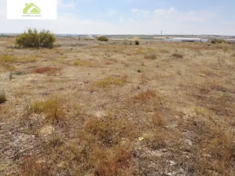 Finca rústica en Poligono los Llanos