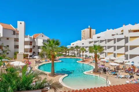 Piso en Avenida Juan Carlos I