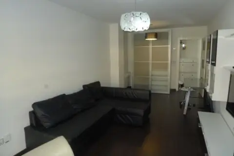 Piso en calle As Trece Rosas, nº 4