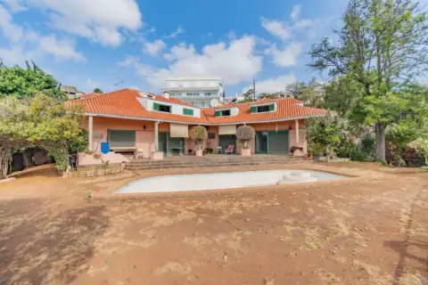 Chalet en calle Antonio Vandewalle y Pinto