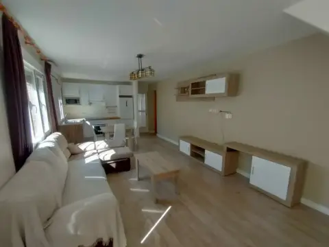 Casa adosada en Santa Cruz del Retamar