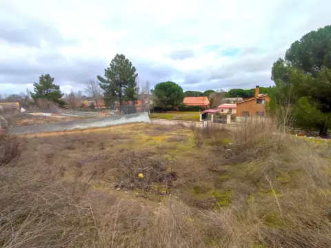 Terreno en Urbanización del Pinarillo, 24