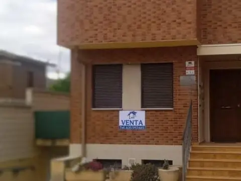 Chalet en calle de Raimundo Lanas