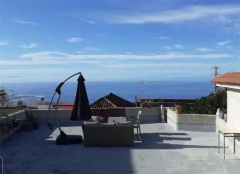 Chalet en calle de la Fuente