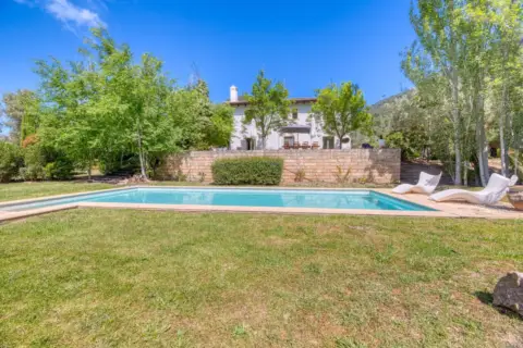 Chalet en Esporles Pueblo