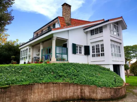 Chalet en Camino Sada Armuño