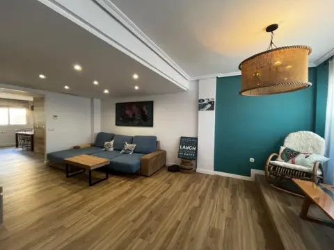 Dúplex en Carretera Sta. Catalina