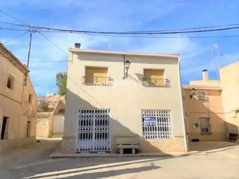 Casa en Carretera Lorca, 36