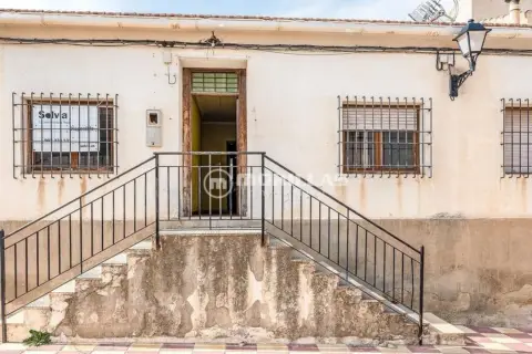 Casa en calle (Singl)Delicias