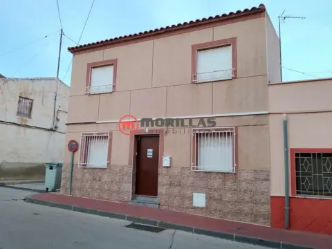 Casa en calle de la Parada