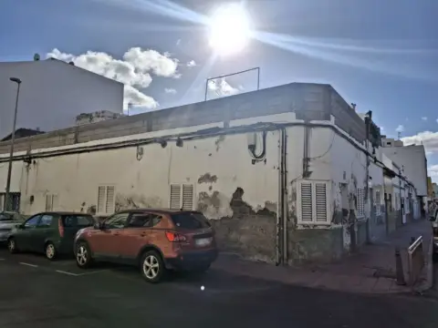 Casa adosada en calle de Juan XXIII