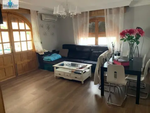 Chalet en Ensanche-Franciscanos