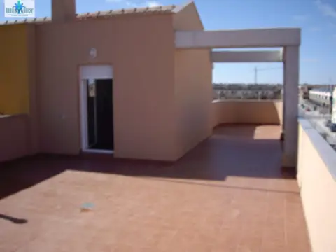 Casa adosada en Facultad de Medicina