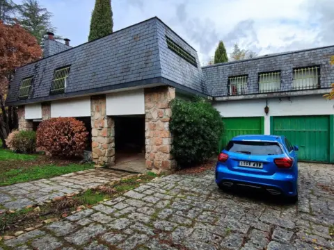 Chalet en Jardin del Soto