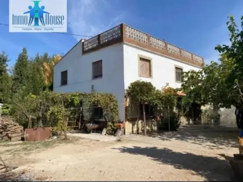 Casa en La Milagrosa - La Estrella