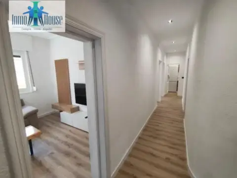 Piso en Ensanche-Franciscanos