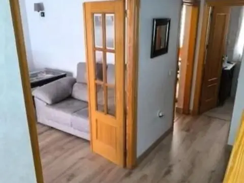 Casa adosada en Barrios Periféricos - Pedanías