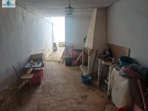 Casa en Barrios Periféricos - Pedanías