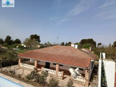 Finca rústica en Barrios Periféricos - Pedanías