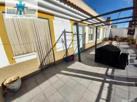 Dúplex en Centro-Carretas