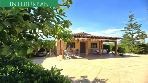 Chalet en Urbnizacion La Rodana