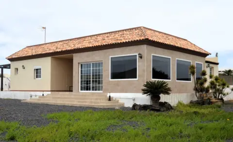Chalet en calle Valdivia