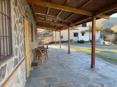 Finca rústica en Abrucena