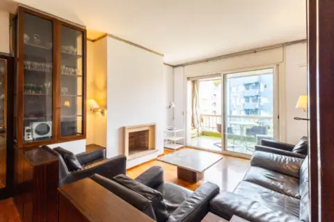 Piso en Avinguda de la Riera de Cassoles