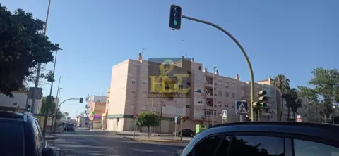 Piso en calle de la Calzada de la Infanta