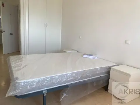 Piso en calle de León Felipe