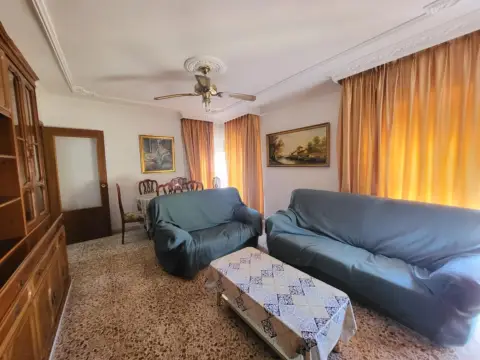 Piso en calle de Jacinto Benavente
